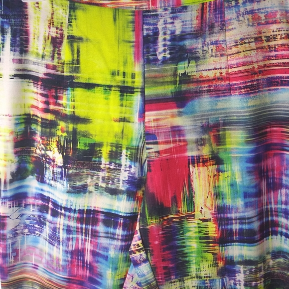 Clothes - Picture 6 of 14